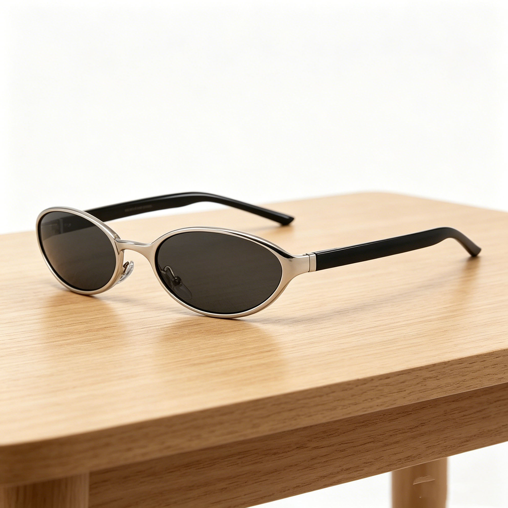 Women's Minimalist Metal-Frame Sunglasses with UV Protection