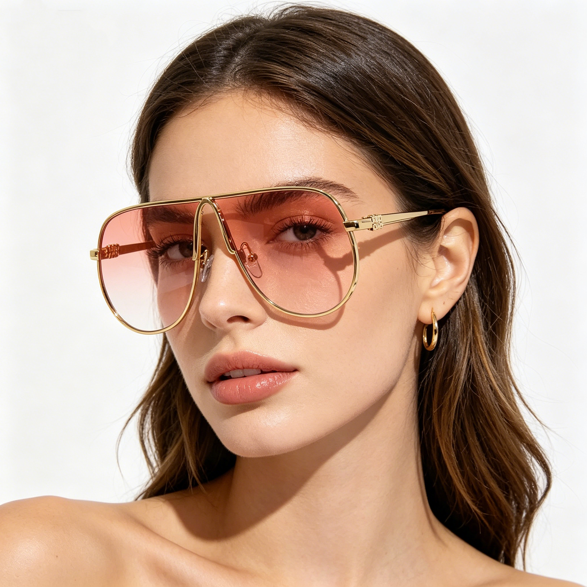 Oversized Metal Wayfarer Sunglasses: Stylish Sunglasses for Street Style